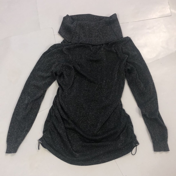 Michael Kors M Sweater Metallic Silver Cowl Neck Long Sleeve Toggles Rouchd side - Picture 7 of 7